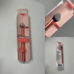 Real Techniques 242 Brightening Concealer Brush